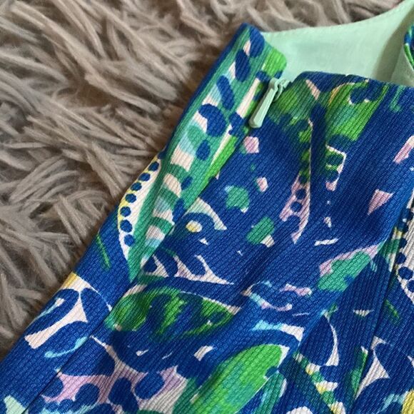 Lilly Pulitzer Front Zip Penelope Shift Dress - Picture 4 of 8